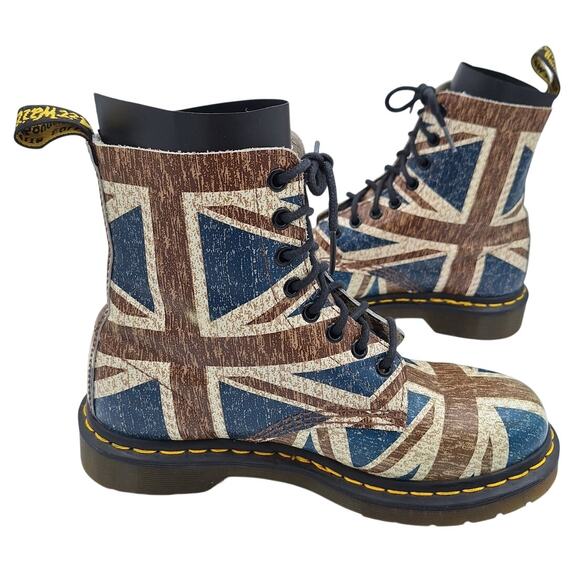 Dr Martens Pascal Virginia Union Jack British Flag Boots US Size 7 UK 5 GREAT - Picture 6 of 16